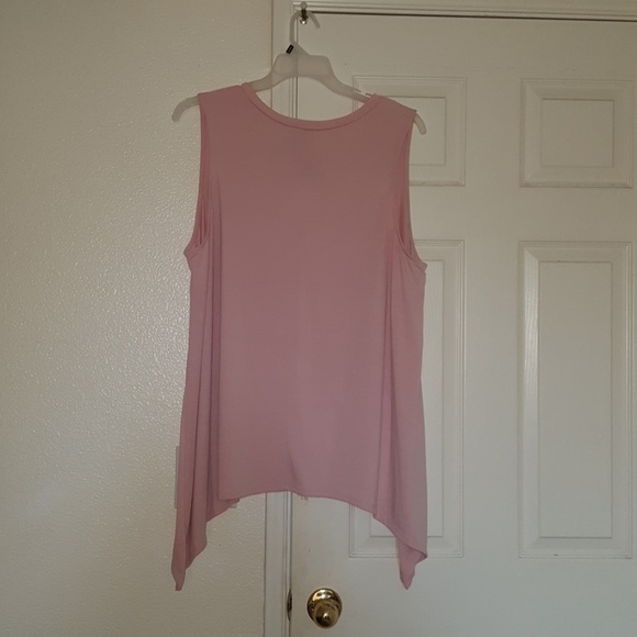 Tunics - Picture 2 of 4