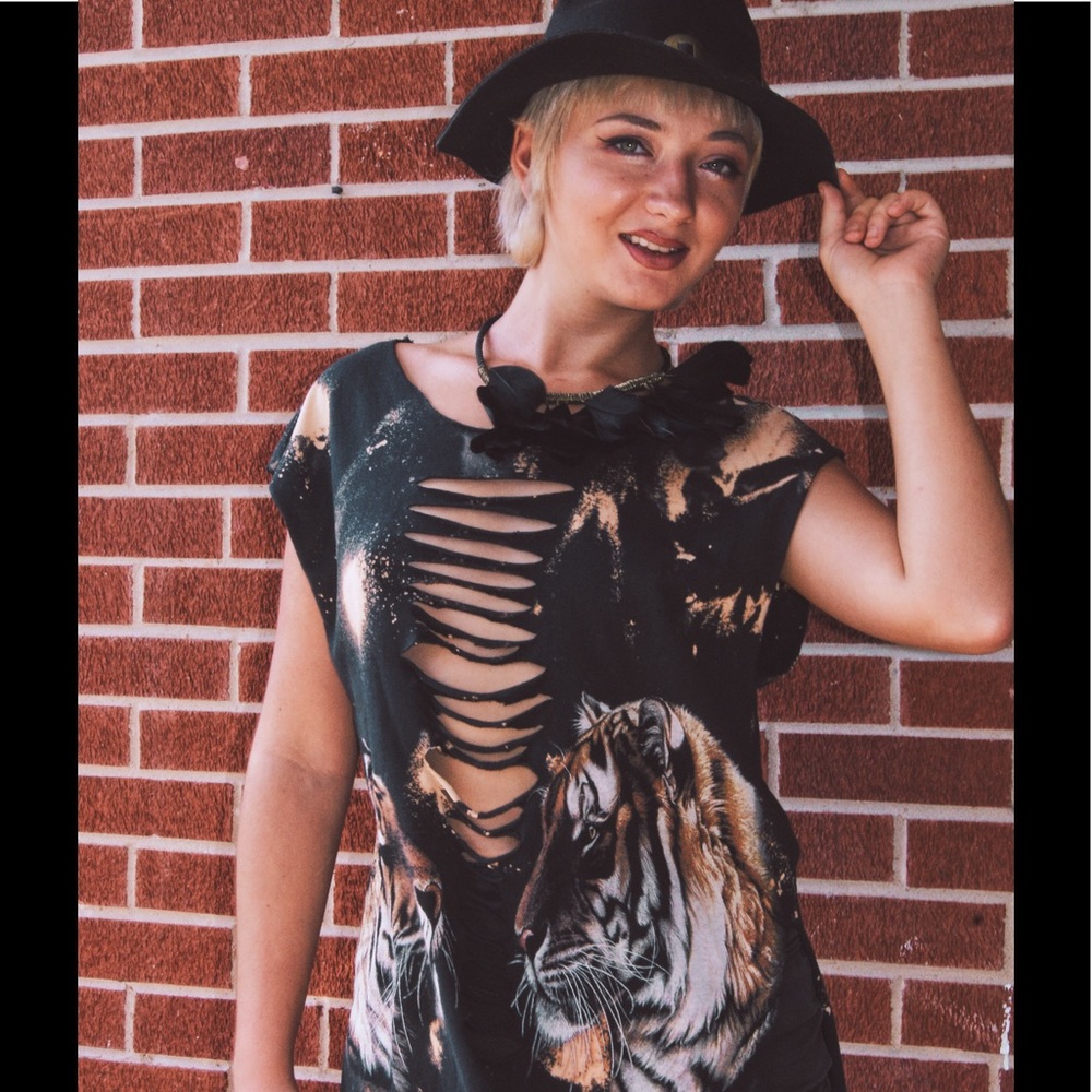 Hand ripped tiger shirt one size bleach splatter