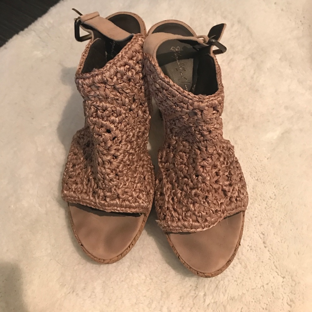 Elizabeth and James woven wedges