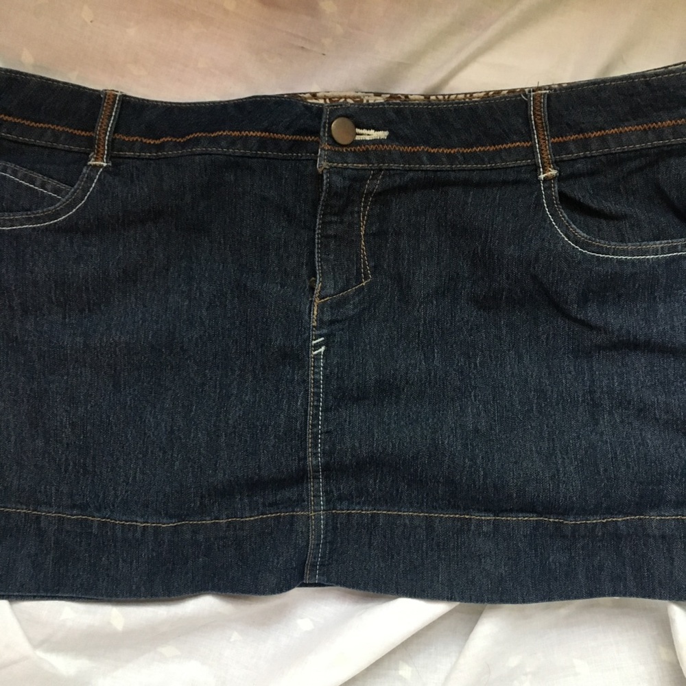 DENIM MINI SKIRT