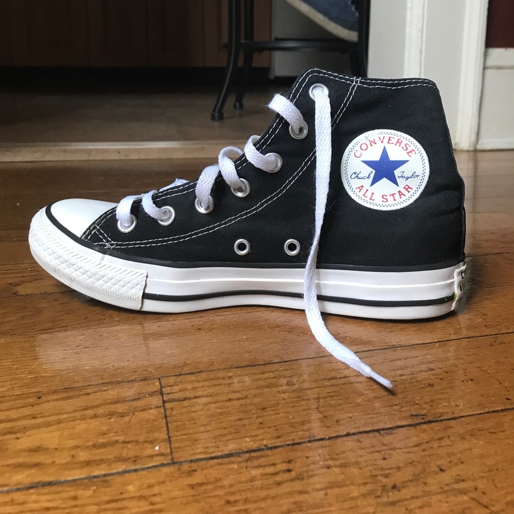 Black high top converse