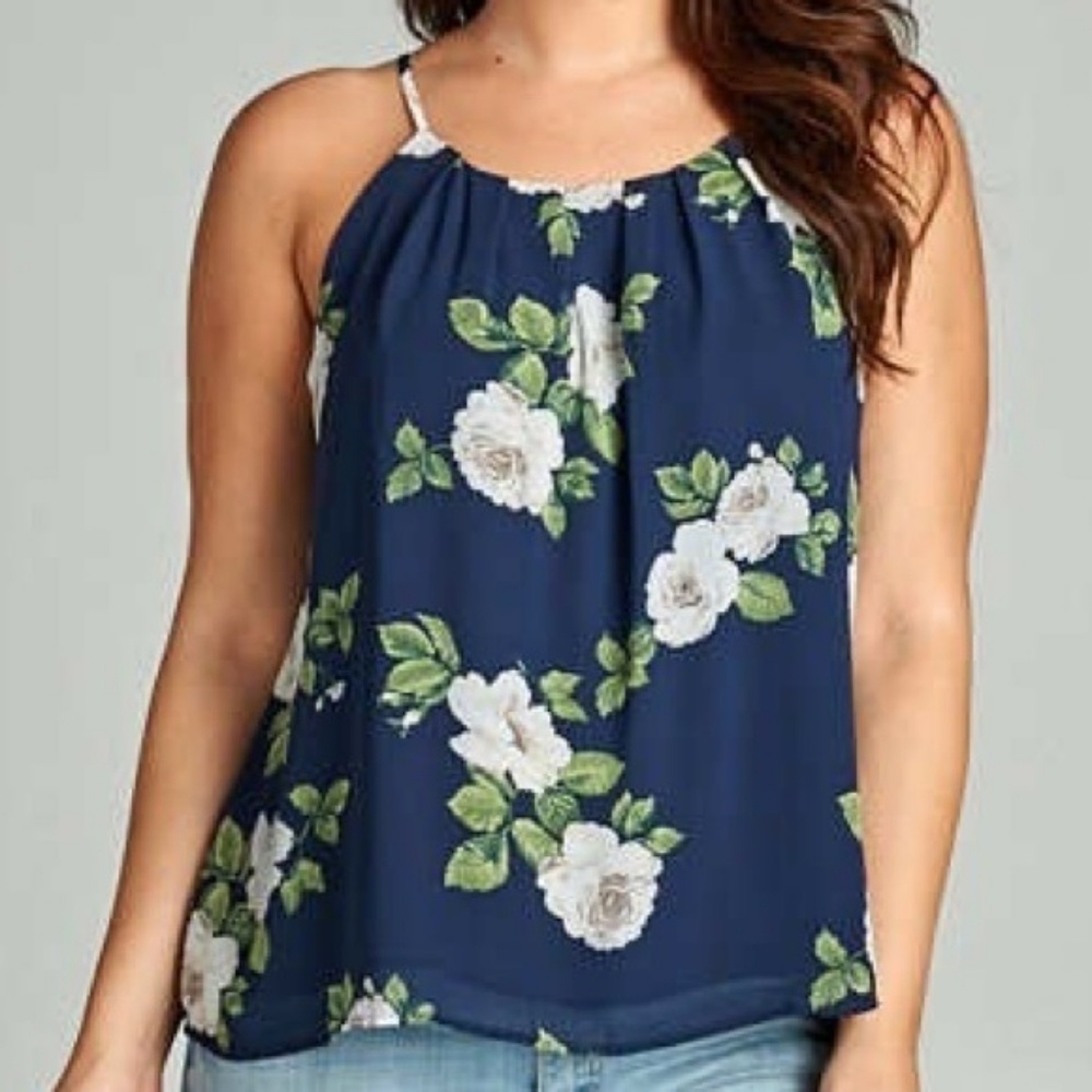 PLUS SIZE Top - Picture 3 of 3