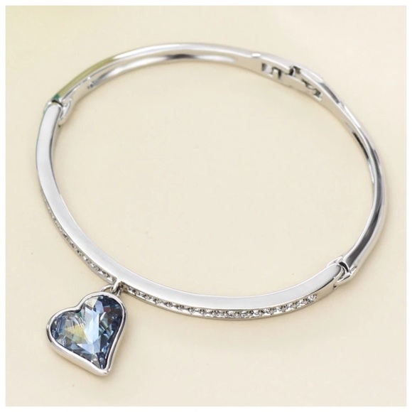 Swarovski Crystals Jillian Heart Bracelet S19 - Picture 3 of 3