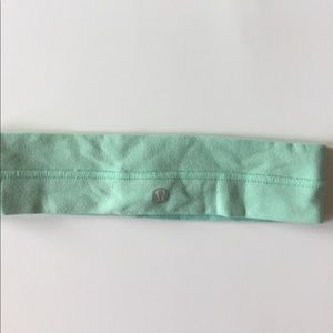 New Lulu Lemon headband PACKAGE!