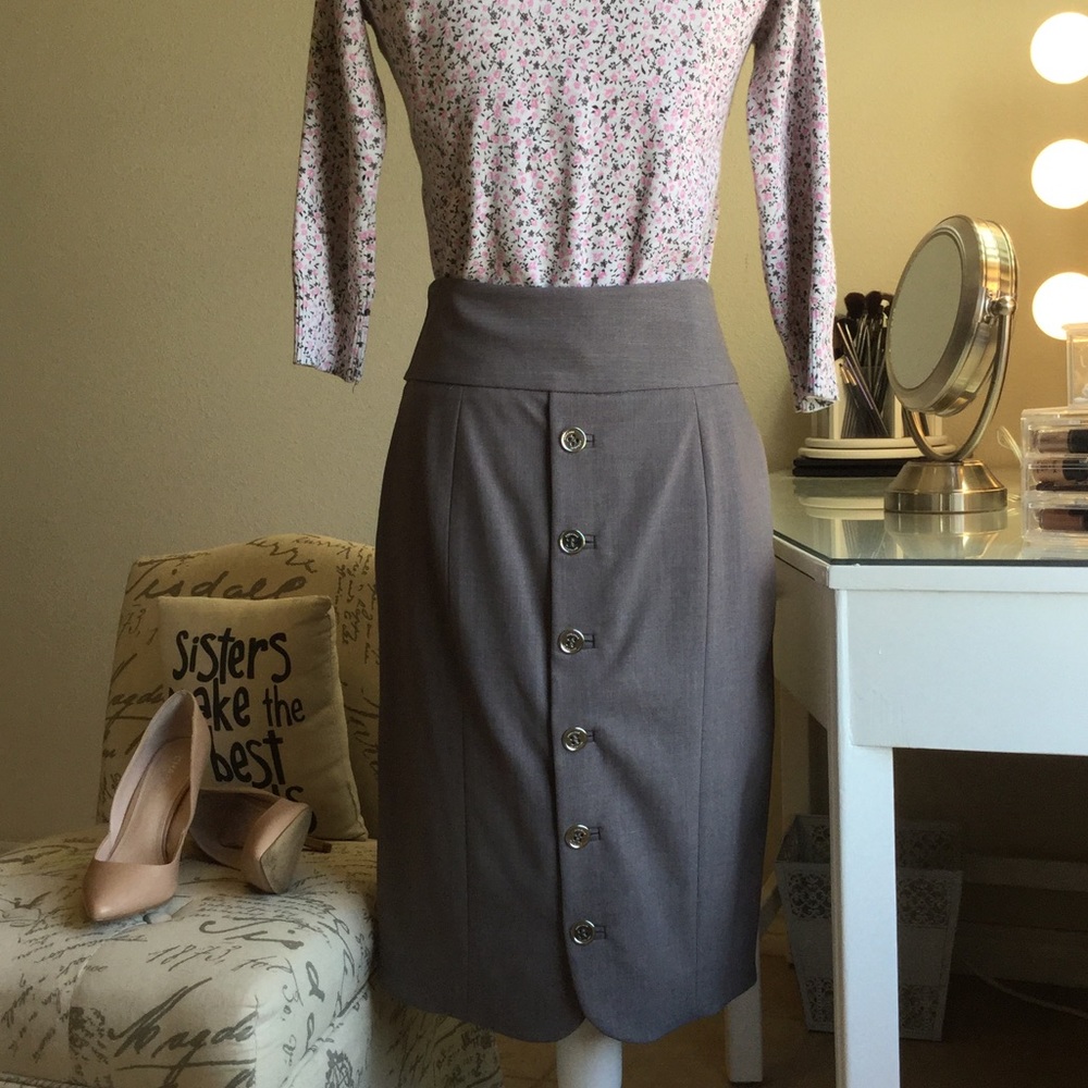 Stunning Gray Pencil Skirt with Button Details