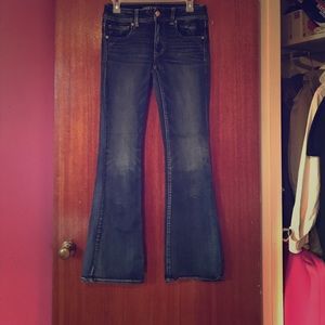 Women's kick boot jeans