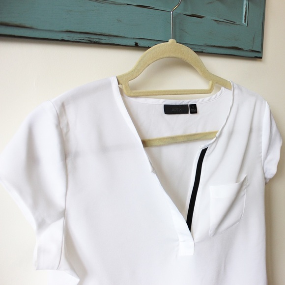 White Blouse with Black Trim - Picture 2 of 3