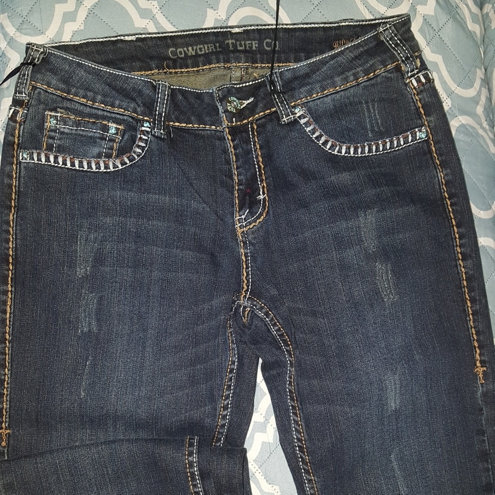 Jeans unique pocket embellishments front and back