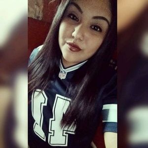 Meet your Posher, Serena