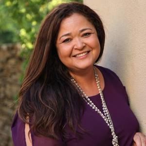 Meet your Posher, Alana