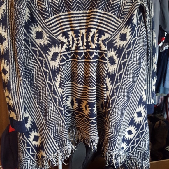 Open front sweater - Picture 3 of 5