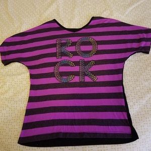 Girl's size XL top