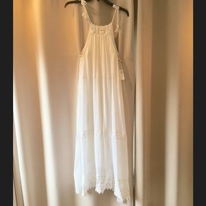 Old Navy Maxi Dress - Size L