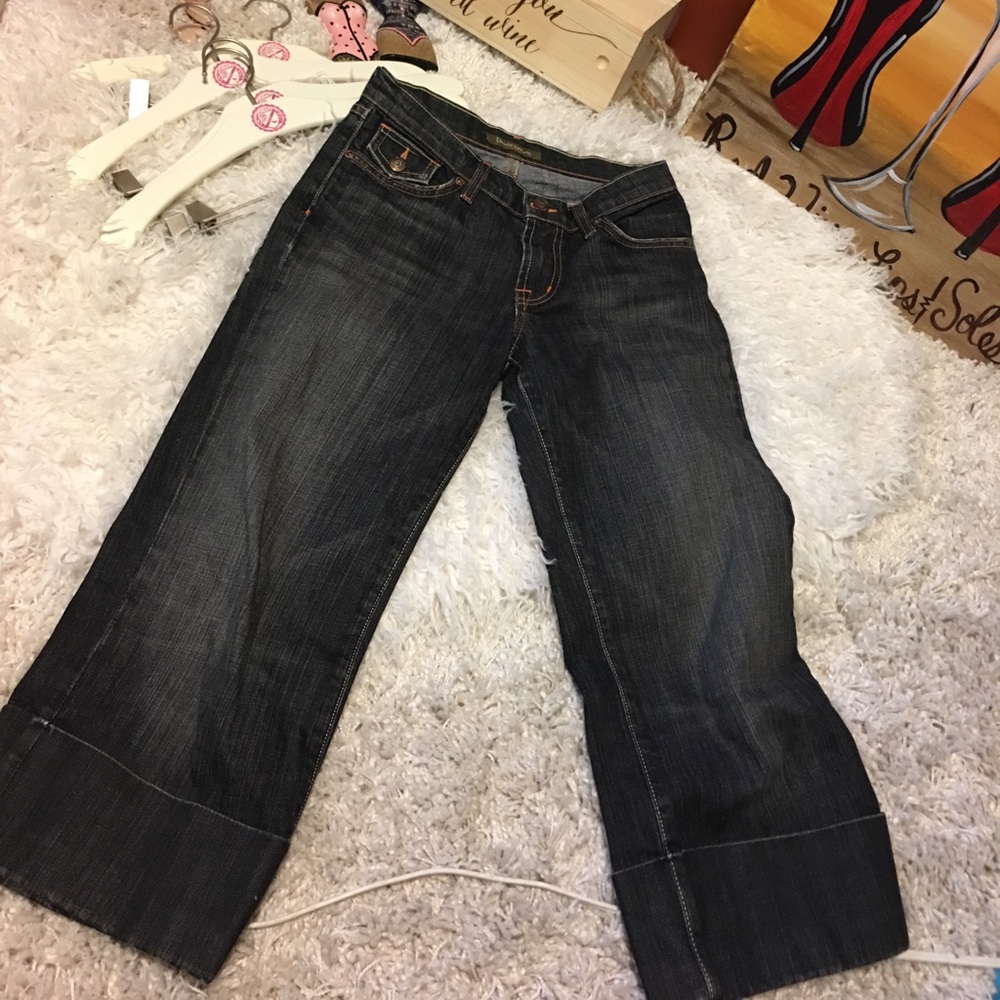 4/$50 David Khan Capri Jeans size 2