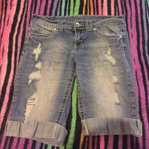 Capris