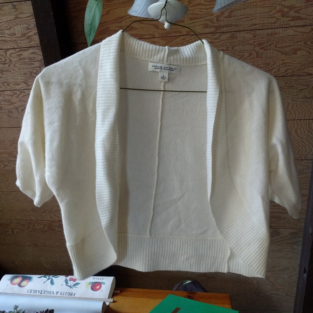 Banana Republic Cashmere Cropped Sweater