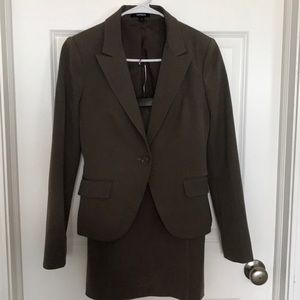 Brown skirt suit
