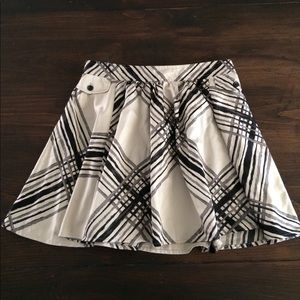 ➡️FREE⬅️ Go International Plaid Skirt