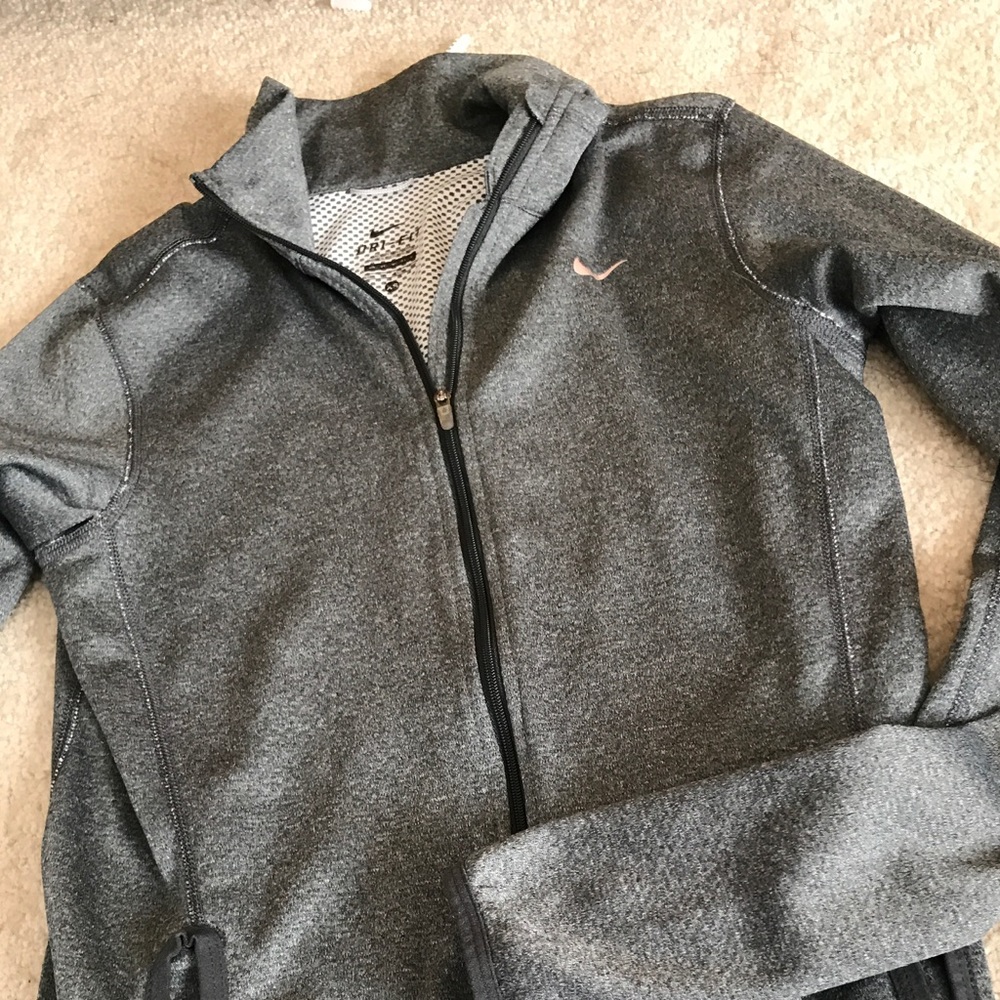 Nike dri-fit women's zip up jacket