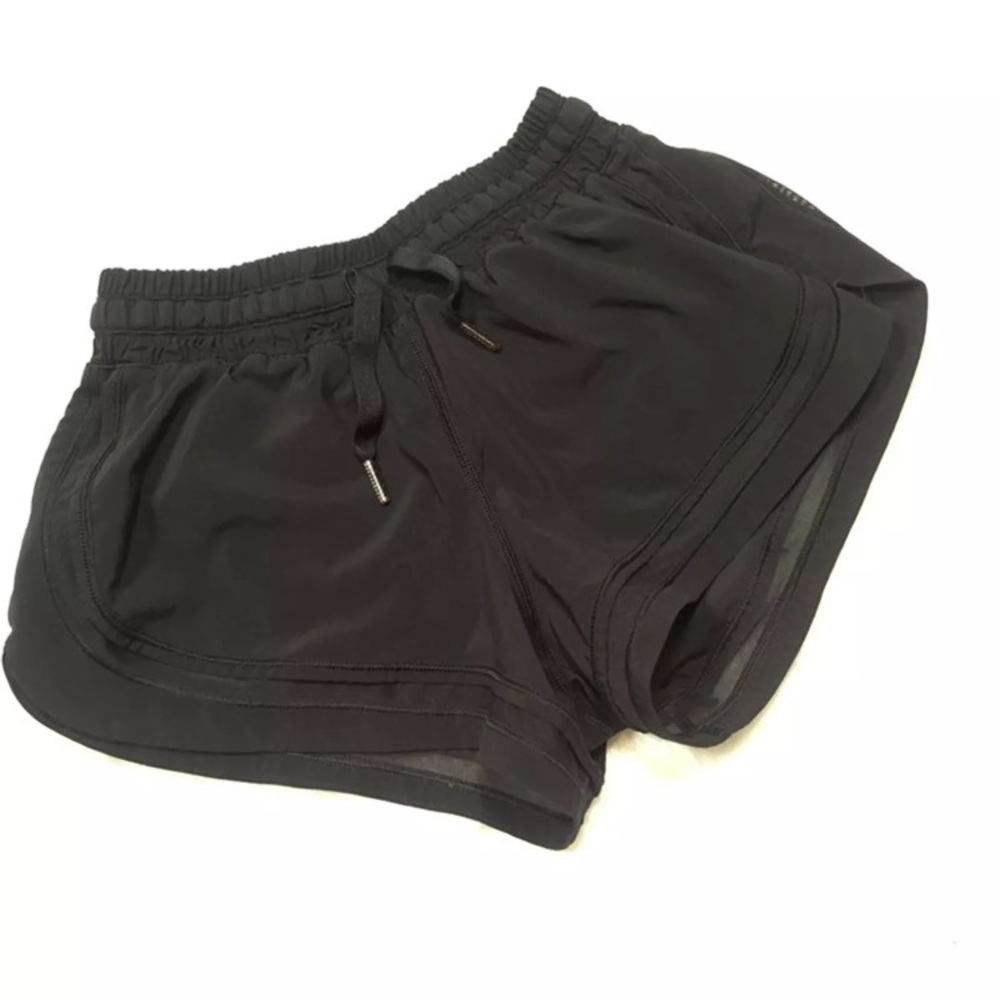 Lululemon hottie hot shorts