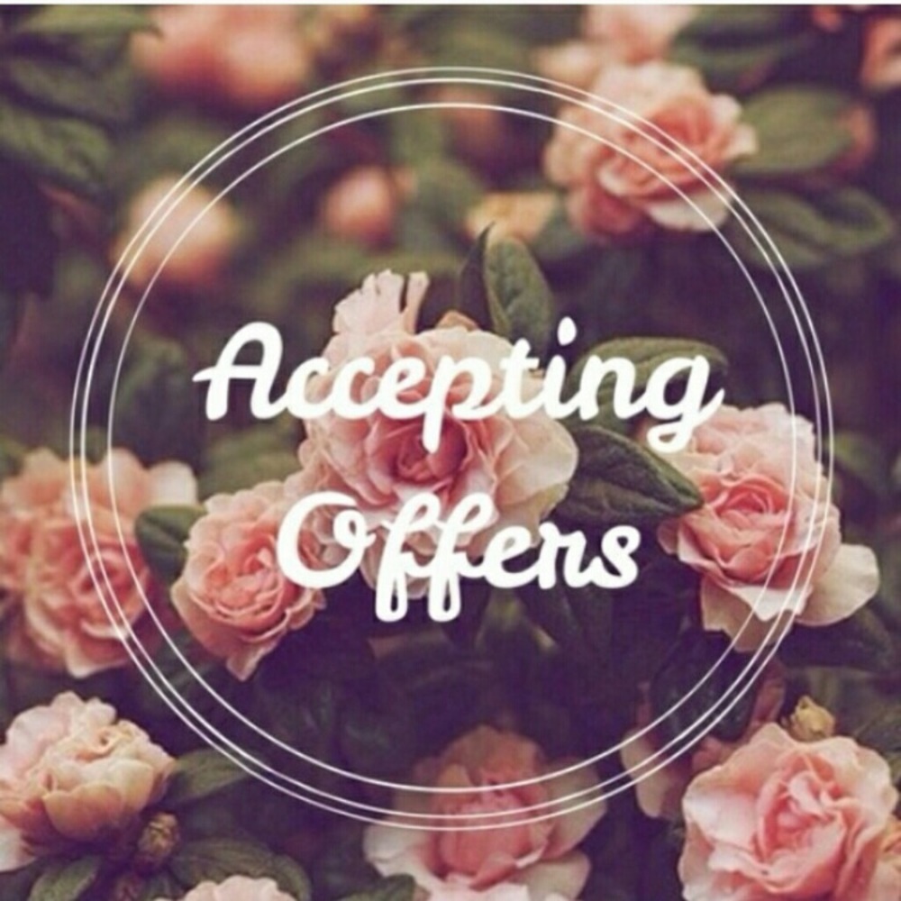 ‼️Accepting all reasonable offers!‼️
