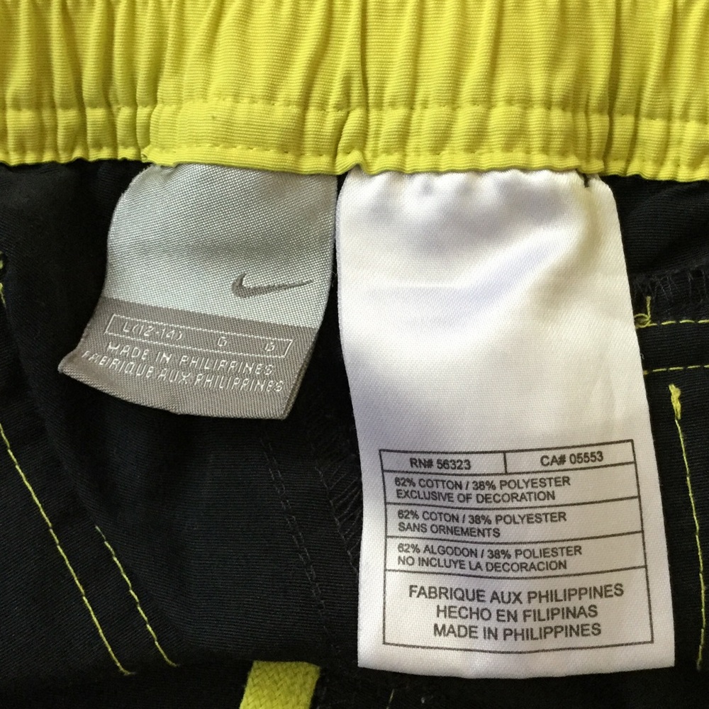A1 Nike Capris - Picture 2 of 7