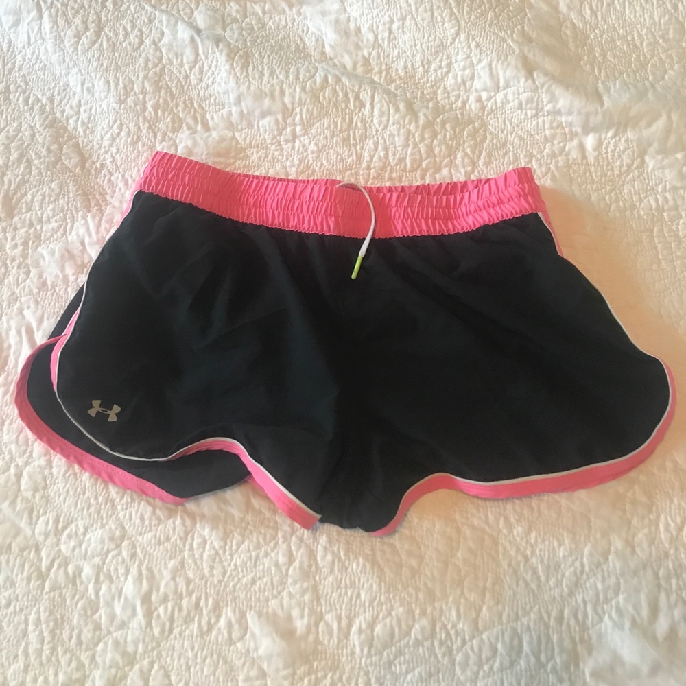 Running shorts - Picture 3 of 4
