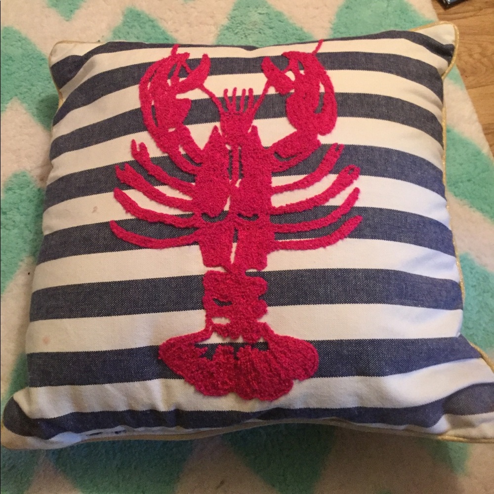 Lobster pillow •BEING DONATED SOON•
