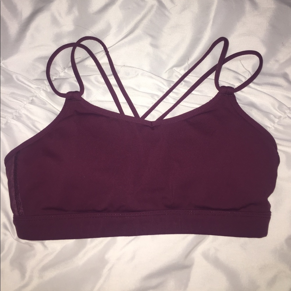 Lululemon sports bra
