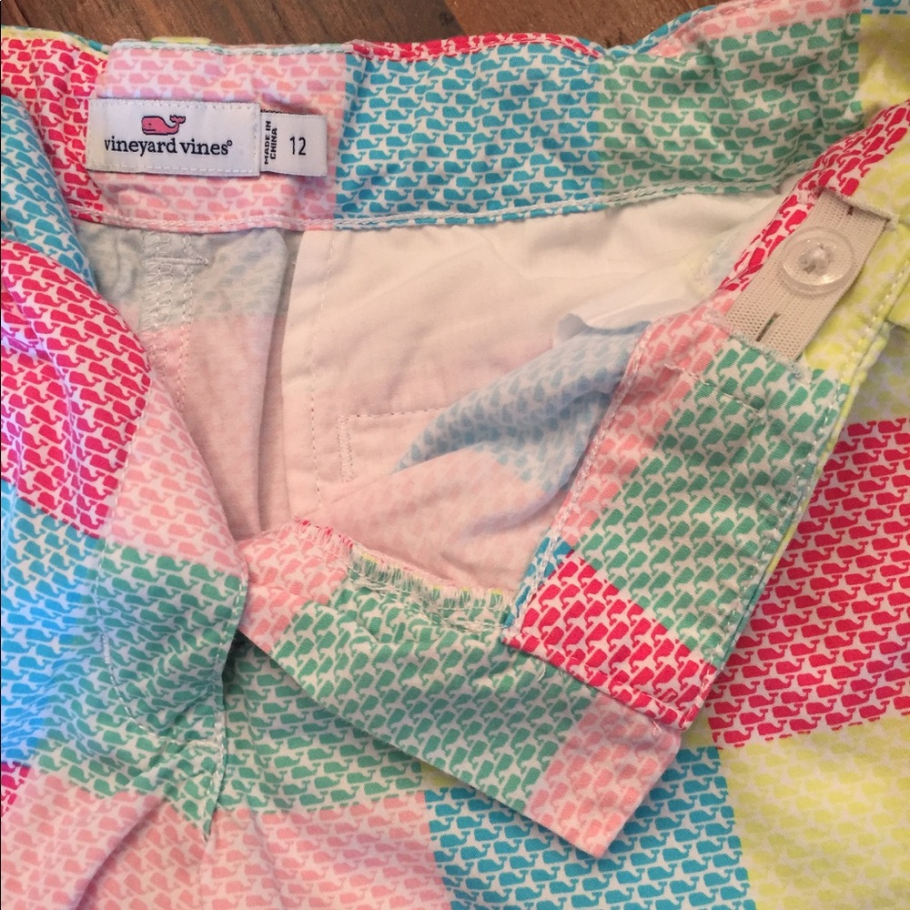 Vineyard Vines shorts