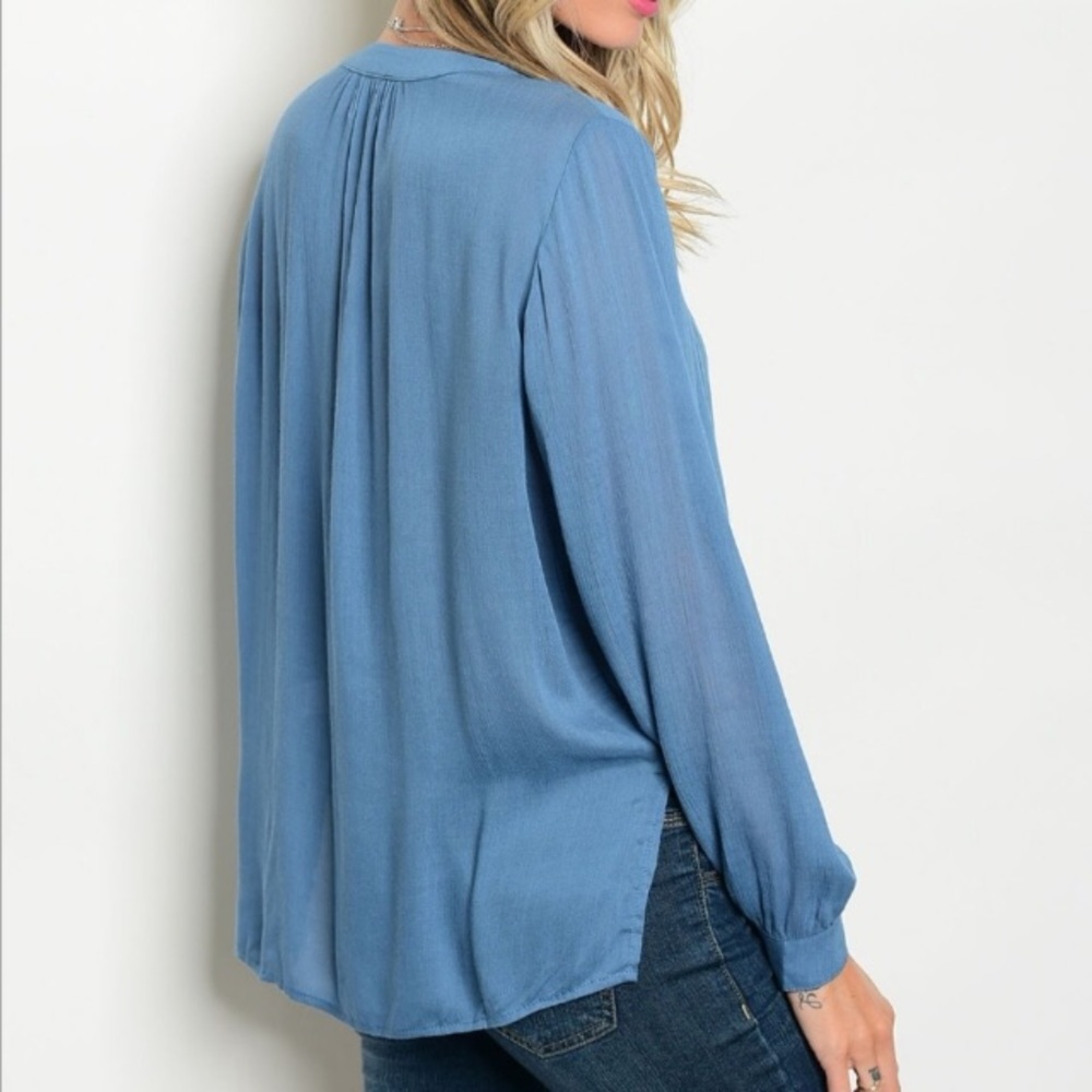 V-neck Blouse - Picture 4 of 4