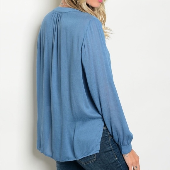 V-neck Blouse - Picture 4 of 4