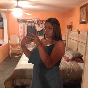 Meet your Posher, Alexandra