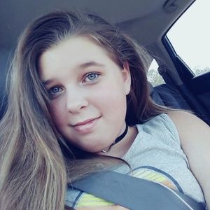 Meet your Posher, Emmalee