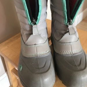 Kids North face boots