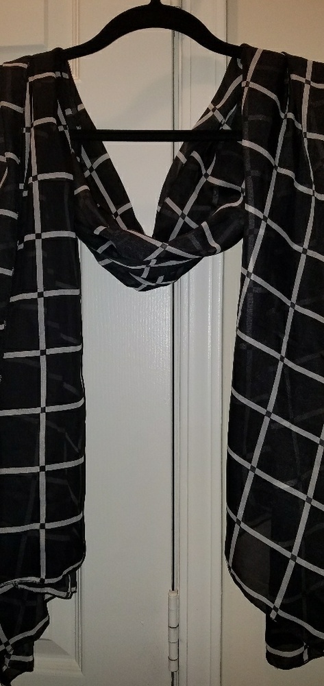 ⤵Sheer Silky Scarf