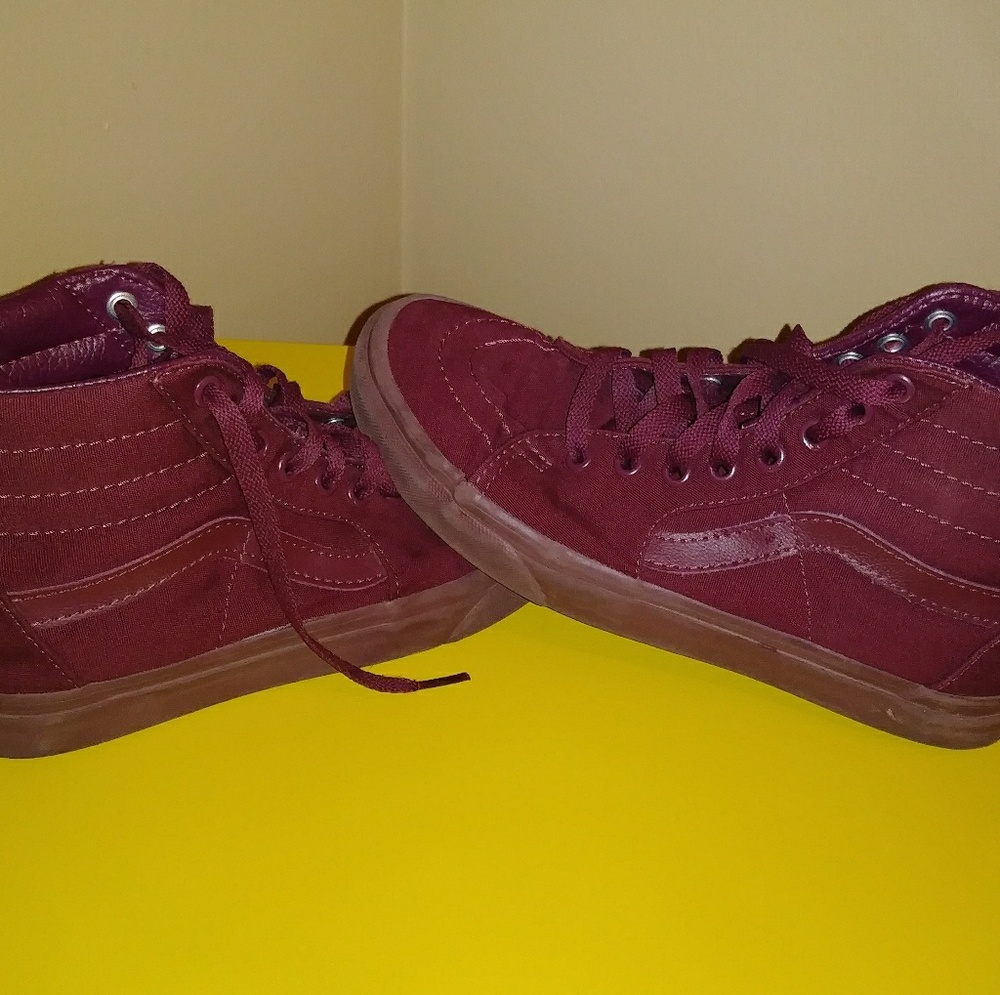 BOYS HIGH TOP VANS