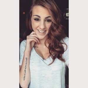 Meet your Posher, Haley