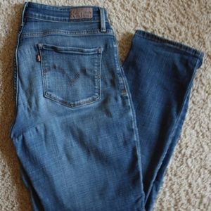 Levi's Women's Mid-Rise Skinny Jeans