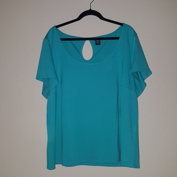 Turquoise Torrid Size 4 shirt - Picture 1 of 4