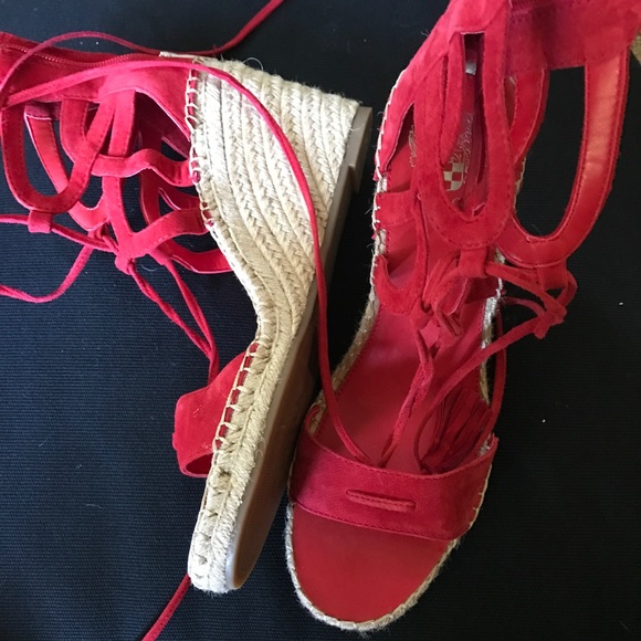 Vince Camuto Shoes - Vince Camuto lace up red espadrilles