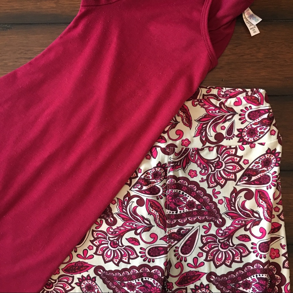 🔴🔴🔴SOLD🔴🔴🔴LULAROE OUTFIT