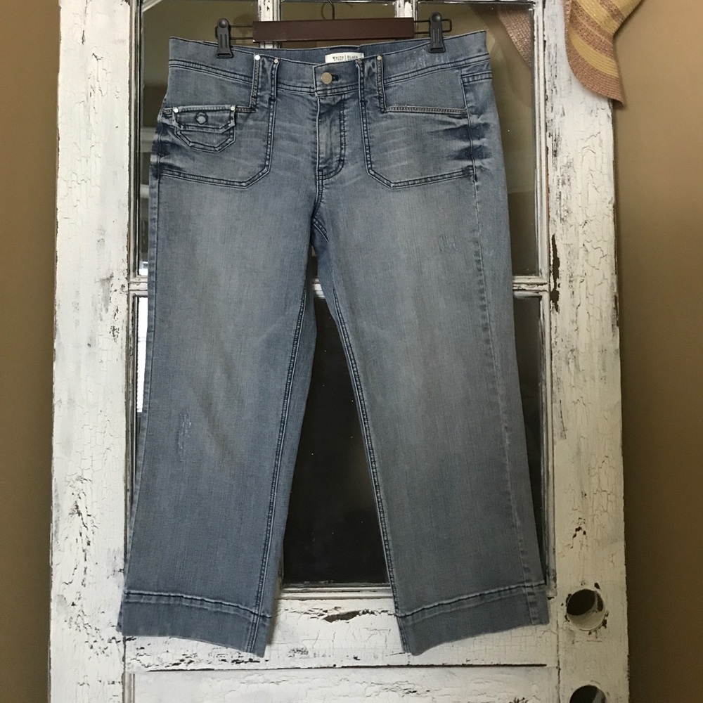 White House Black Market Capri Jeans Size 12