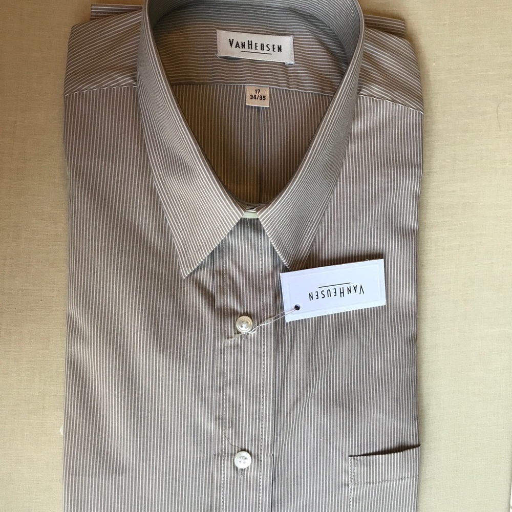 VAN HEUSEN  NWT Mens button up shirt