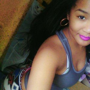 Meet your Posher, Noelia