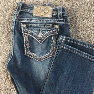 LAST CHANCE Adorable Miss Me Capris