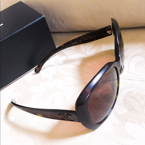 Chanel Sunglasses!!