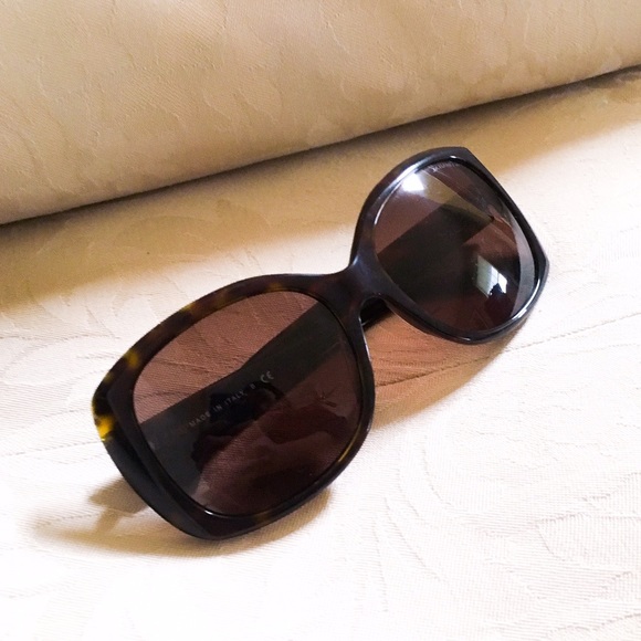 Chanel Sunglasses!!