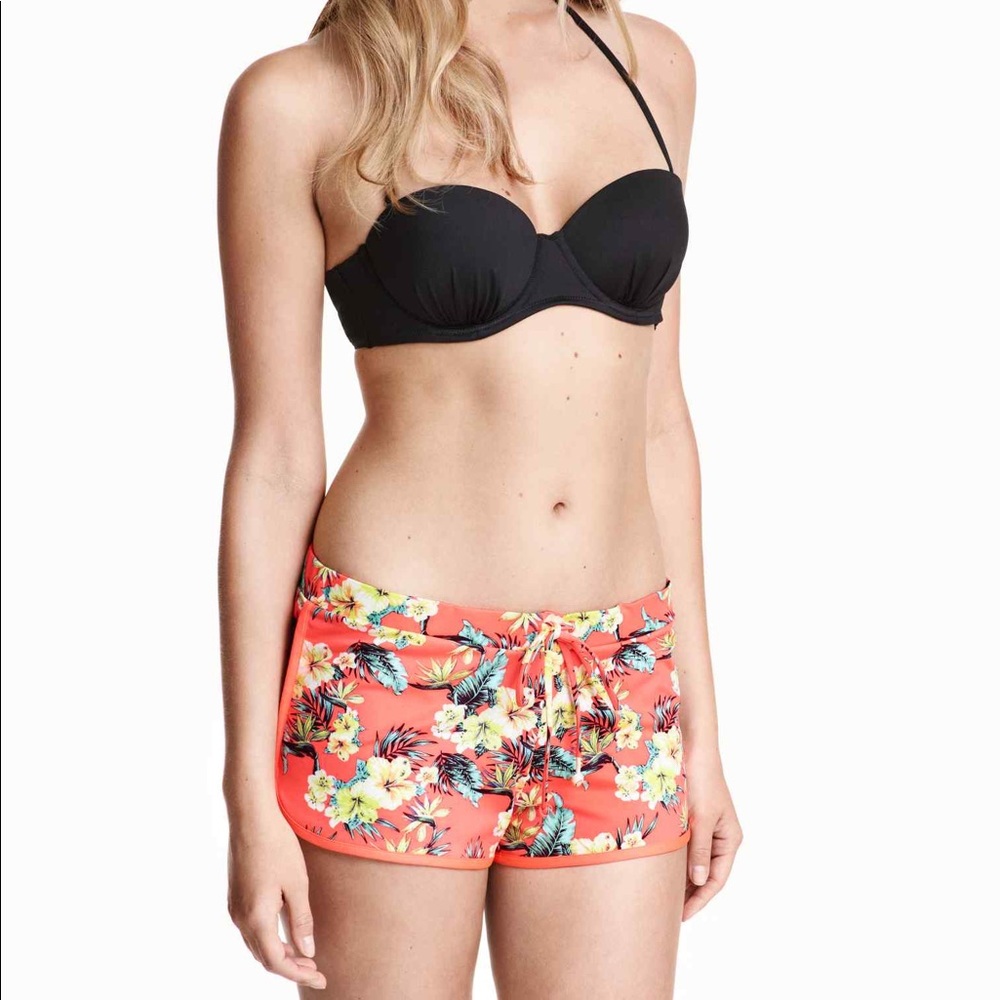 🔴Bikini Hotpants!