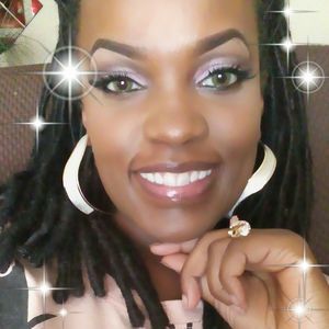 Meet your Posher, Tonia